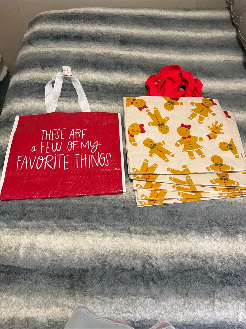 Holiday Gingerbread Tote Bag Set - Red and Cream